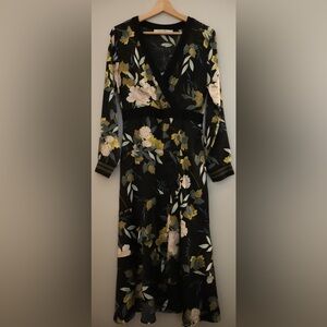 Liquorish Navy Floral Midi Dress